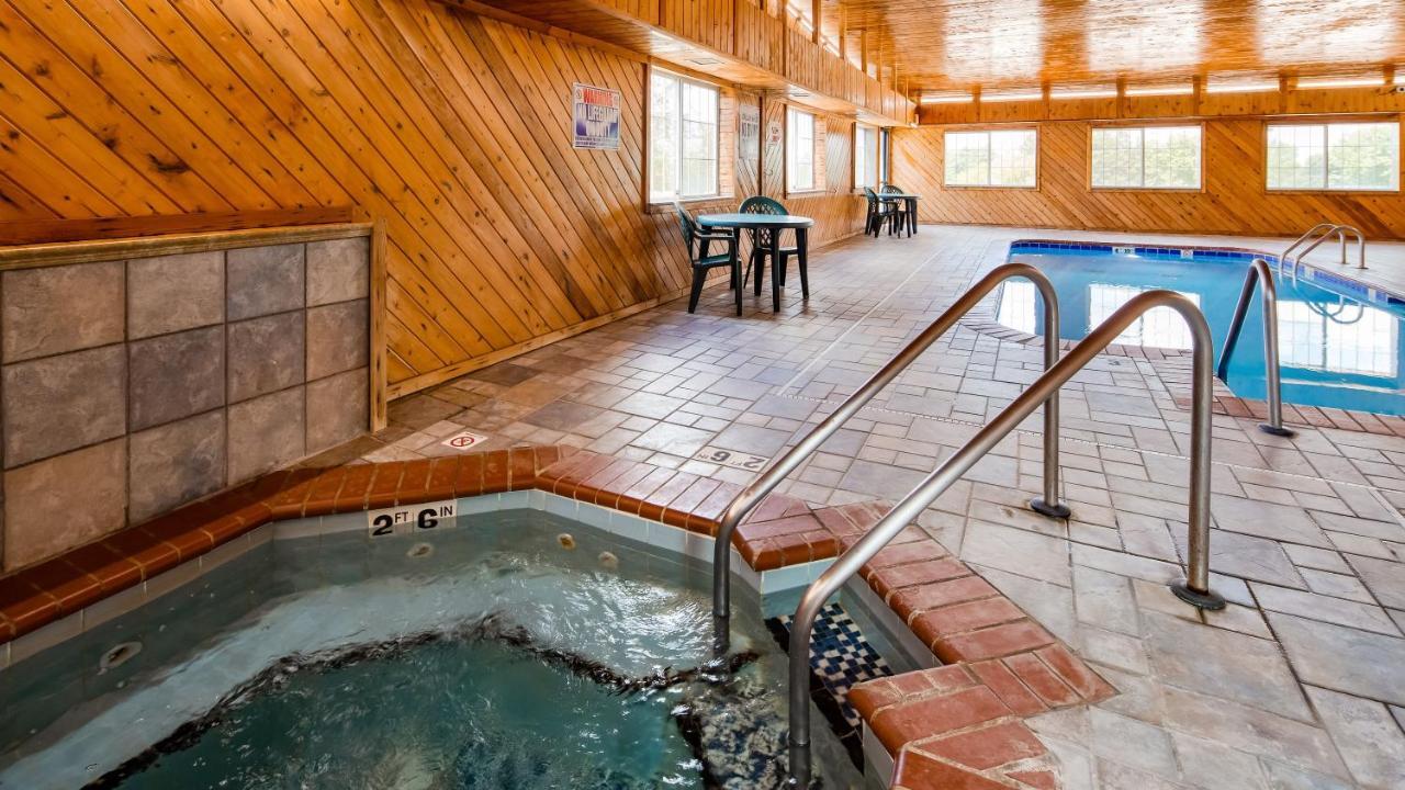 Super 8 by Wyndham Neillsville WI Eksteriør bilde