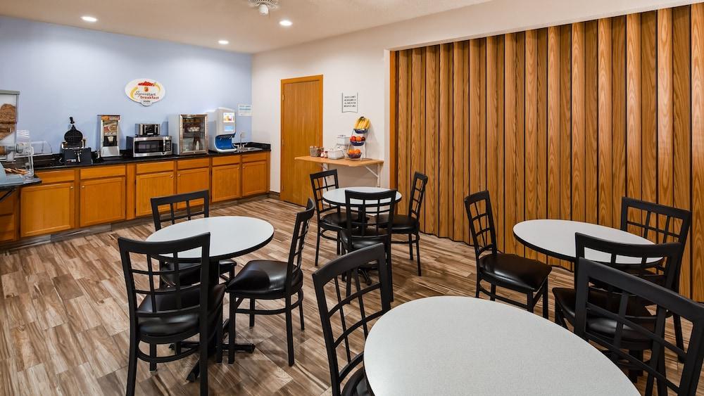 Super 8 by Wyndham Neillsville WI Eksteriør bilde