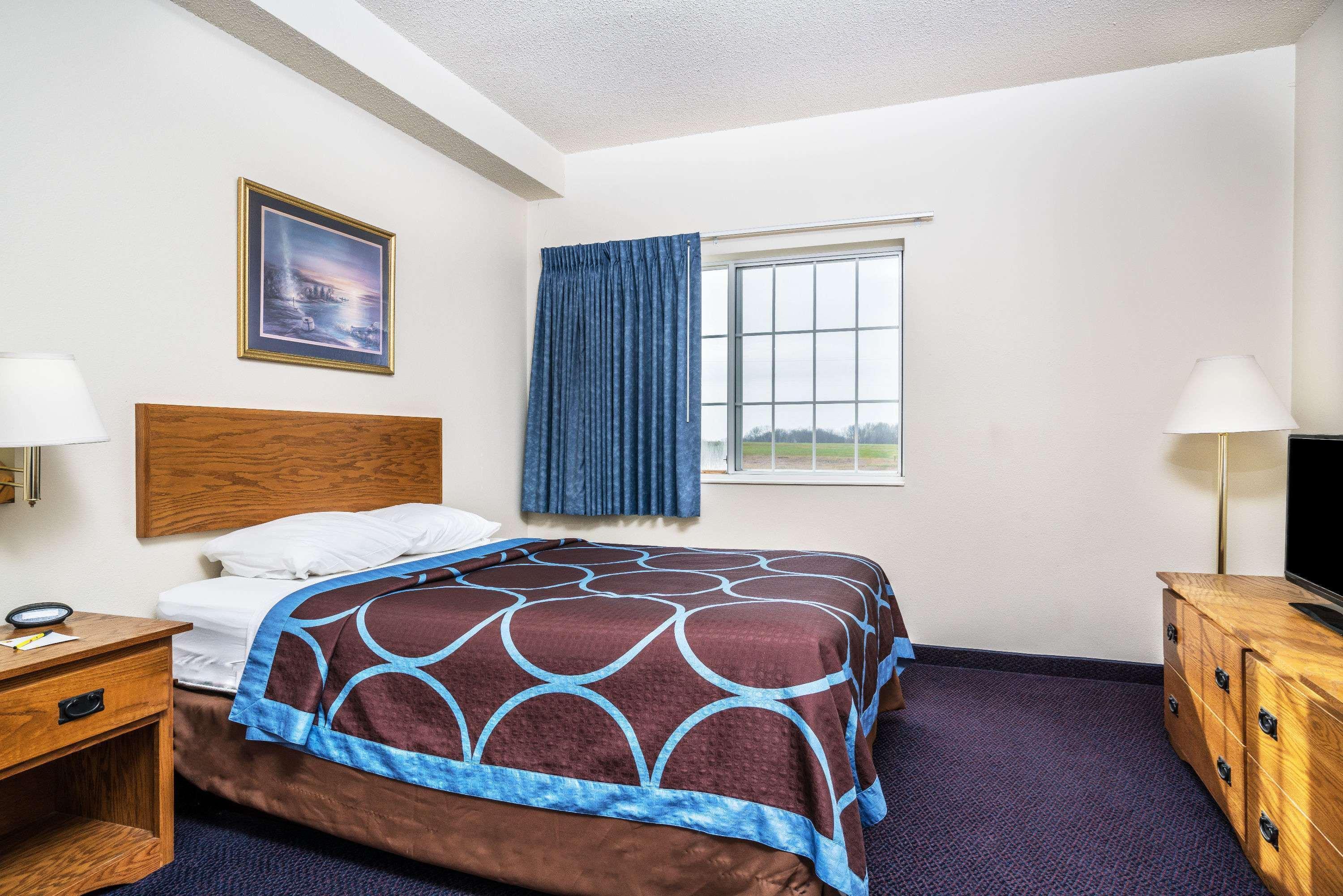 Super 8 by Wyndham Neillsville WI Eksteriør bilde
